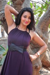 Bhanu Sree at Iddari Madya 18 Movie Opening